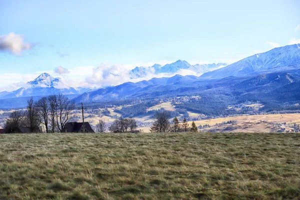 Zakopane Polska Listopada 2019 Tatrzański Park Narodowy Jesienią Krajobraz Słońcem — Zdjęcie stockowe