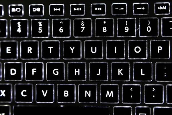 Close Black Laptop Keyboard Led Backlit Keyboard Buttons — 스톡 사진