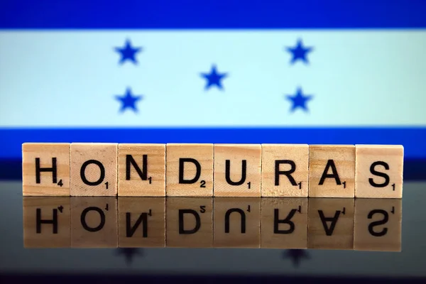 Honduras Bandeira País Nome Feito Pequenas Letras Madeira Estúdio — Fotografia de Stock