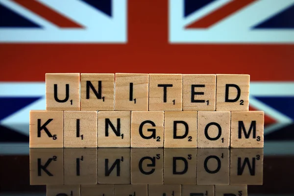 Reino Unido Bandera Nombre País Pequeñas Letras Madera Captura Estudio — Foto de Stock