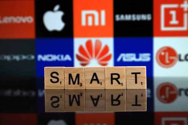 Wroclaw Poland February 2020 Word Smart Made Wooden Letters Lenovo — ストック写真