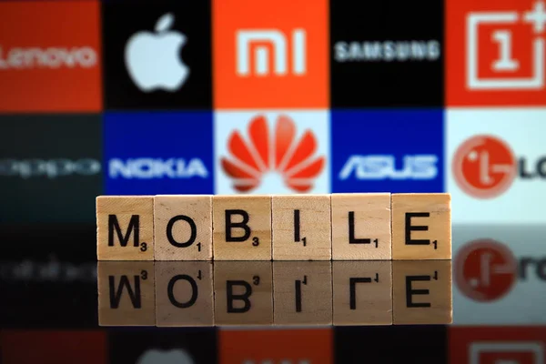 Wroclaw Polonia Febrero 2020 Word Mobile Made Wooden Letters Lenovo — Foto de Stock