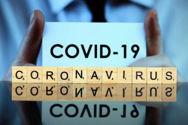 Wroclaw Polen Maart 2020 Het Woord Coronavirus Gemaakt Van Houten — Stockfoto