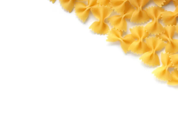 Pasta Farfalle su sfondo bianco — Foto Stock