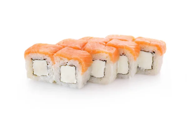 Sushi Filadélfia em um fundo branco — Fotografia de Stock