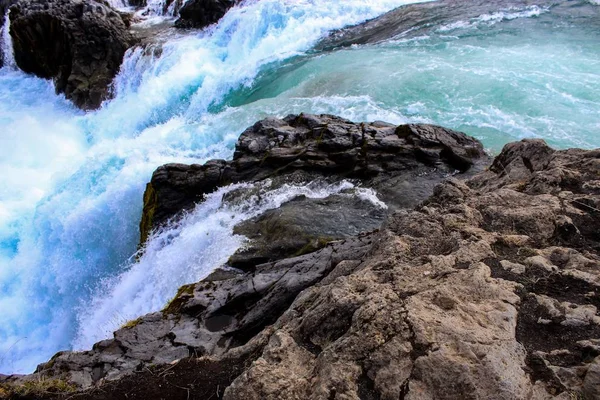 Godafoss καταρράκτη στην Ισλανδία με όμορφα φθινοπωρινά χρώματα — Φωτογραφία Αρχείου