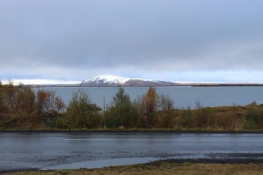 Myvatn, İzlanda 'da dağ ve sis