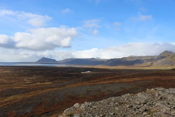 Kolgrafarfjordur fjord in snaefellsnes halbinsel. — Stockfoto