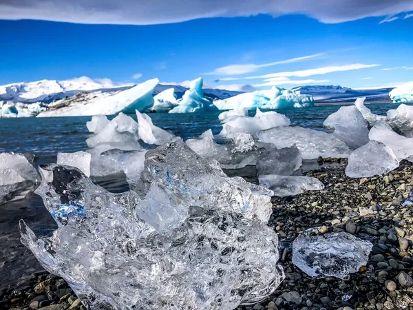 Глобальне потепління спричиняє танення льоду — стокове фото