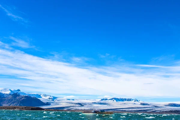 Λιμνοθάλασσα Jökulsárlón Glacier στη Νότια Ισλανδία — Φωτογραφία Αρχείου