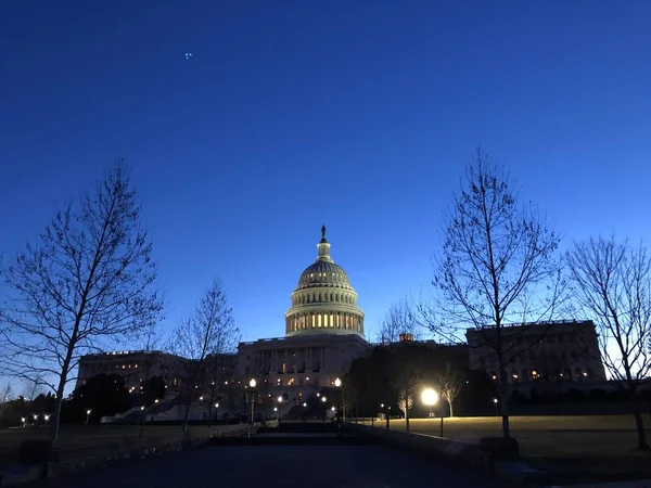 Capitol Hill durante el juicio político — Foto de Stock