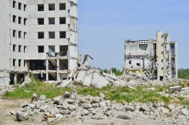 Yıkım, bir büyük endüstriyel tesis bertarafı