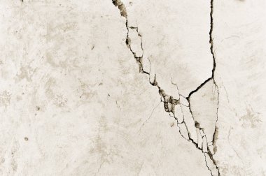 Beton duvar parçası ile eski bina çatlamak. Arka plan. Tonlama