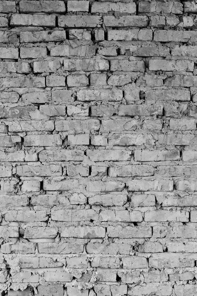 解体のための古い建物の煉瓦部分の壁の一部 黒と白のイメージ — ストック写真