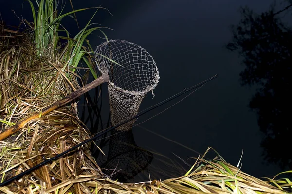 Red Pesca Vintage Las Orillas Del Río Por Noche Símbolo — Foto de Stock