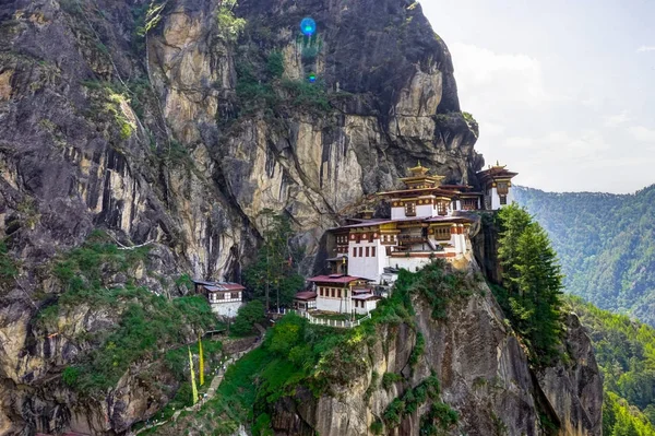 View to Famous Tigers Nest Temple in Bhutan — Stock Photo, Image