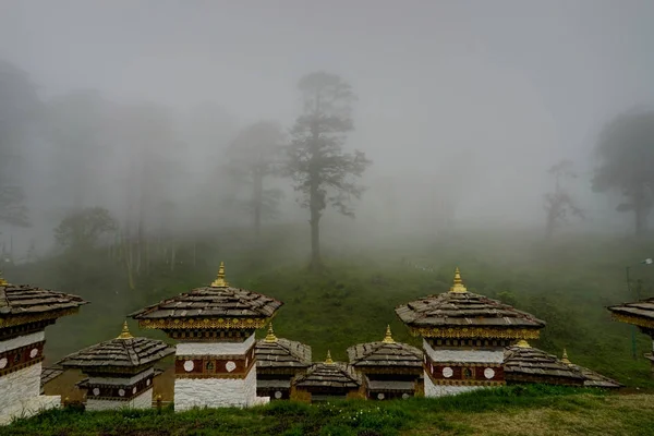 Dochula passera Bhutan Himalaya — Stockfoto