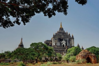 Thatbinnyu Tapınağı Pagoda Bagan Myanmbar Burma