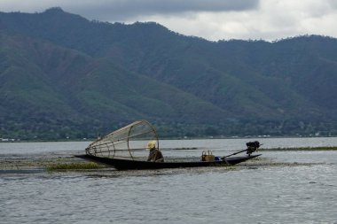 Bir Lake Fisherman Inle Lake Myanmar Nyaung Shwe