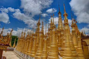 Shwe Inn Thein paya yakınındaki Inle Lake Myanmbar Burma Nyaung Shwe
