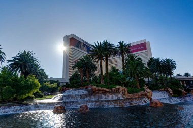 Cosmopoliten Hotel Las Vegas n Eyfel Kulesi ile doğru görünümü