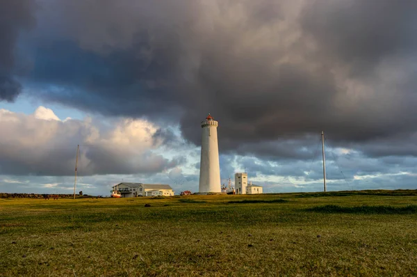 Lighthouse  on the Reykjanes peninsula in Reykjavik, Iceland — Stock Photo, Image