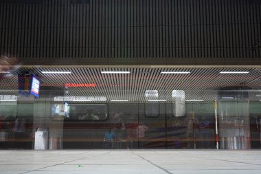 Tren istasyonu uzun süreli pozlama Kuala Lumpur, Malezya