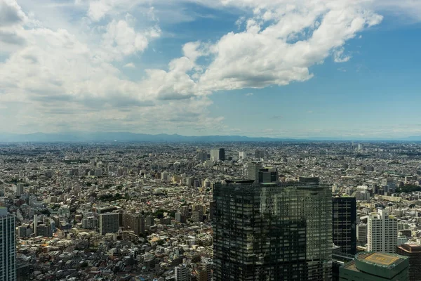 Widok na Tokio od budynku rządu — Zdjęcie stockowe