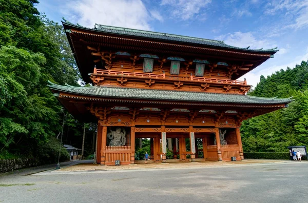 Daimon Gate, la antigua entrada principal al monte Koyasan. Koya en —  Fotos de Stock