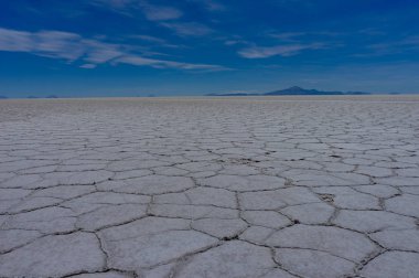 Salar de Uyuni çöl Altiplano Bolivya'daki tuz daireler