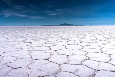 Salar de Uyuni çöl Bolivya'daki tuz daireler