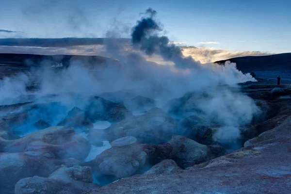 Sol de Manana geotermalnych aktywny obszar Altiplano w Boliwii — Zdjęcie stockowe