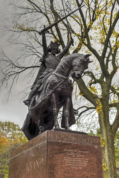 King Jagiello Monument - Central Park - NYC — Stock Photo, Image