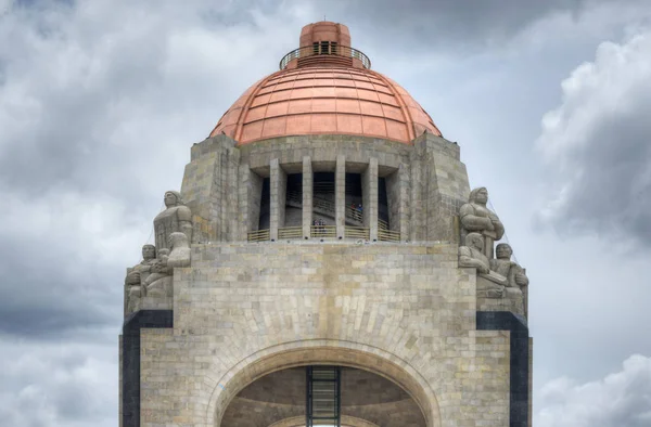 Monumento à revolução mexicana — Fotografia de Stock