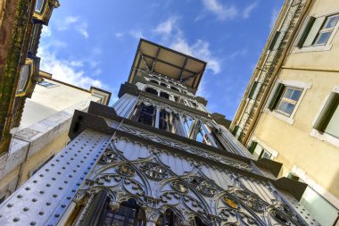 Santa Justa asansörü - Lizbon, Portekiz