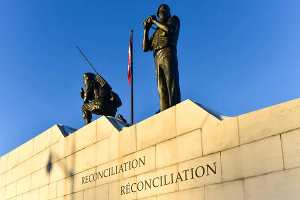 Reconciliación: Monumento al Mantenimiento de la Paz - Ottawa, Canadá — Foto de Stock