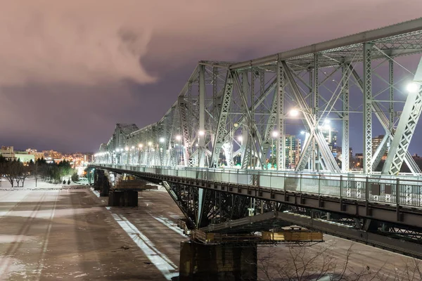 アレクサンドラ橋 - オタワ、カナダ — ストック写真