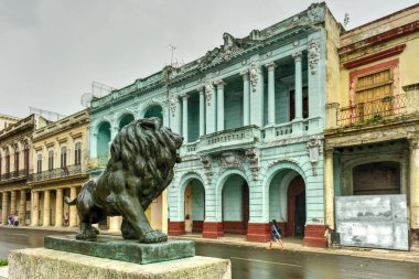 Paseo del Prado, Havana