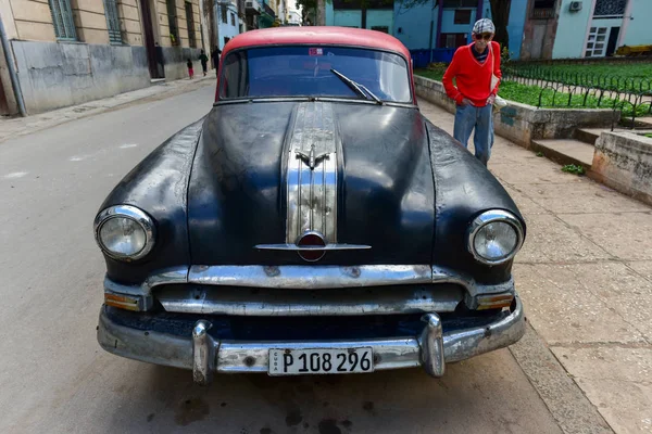 Eski Havana klasik otomobil — Stok fotoğraf