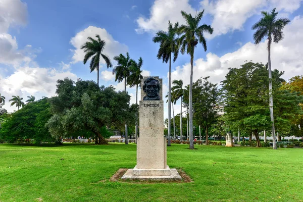 Fraternity park - havana, kuba — Stockfoto