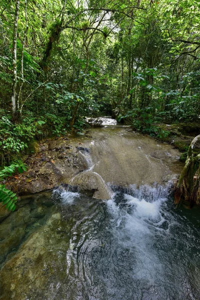 Cascadas El Nicho en Cuba —  Fotos de Stock