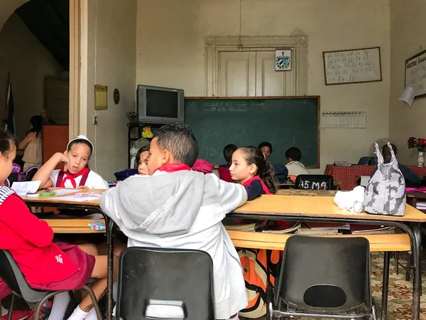 Základní škola - Trinidad, Kuba — Stock fotografie