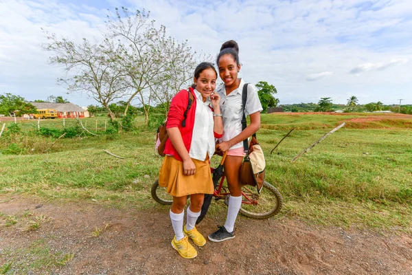 Kubánské školačky — Stock fotografie
