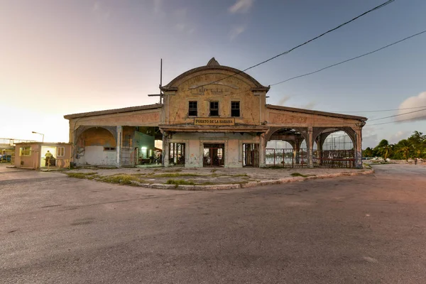 Edifício Porto de Havana — Fotografia de Stock