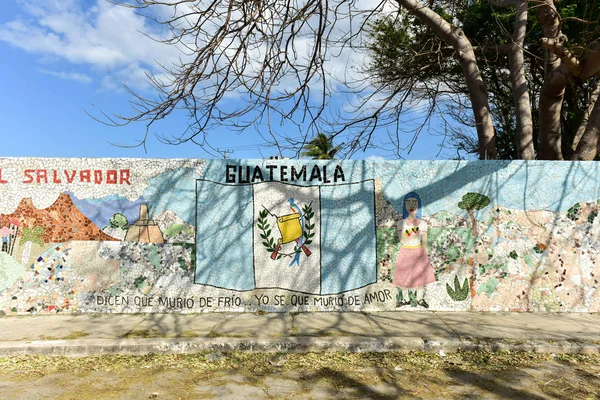 Fusterlandia v oblasti Jaimanitas Havana, Kuba — Stock fotografie