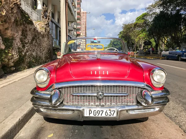 Klasik Otomobil - Havana, Küba — Stok fotoğraf
