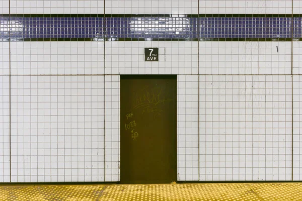 Estação de metrô da Sétima Avenida em Manhattan, Nova York — Fotografia de Stock