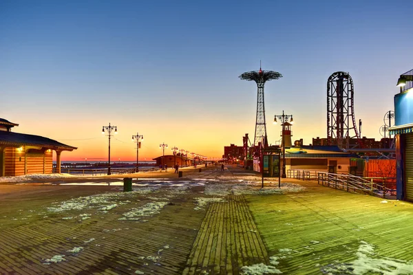 Coney Island Boardwalk - Brooklyn, Nova Iorque — Fotografia de Stock