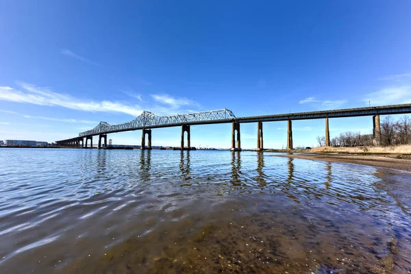 Outerbridge Crossing form Staten Island — Stock Photo, Image