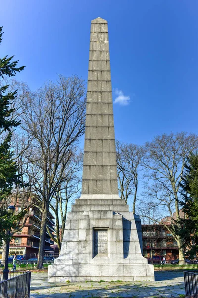 ドーバーのパトロールの記念碑 - ブルックリン、ニューヨーク — ストック写真
